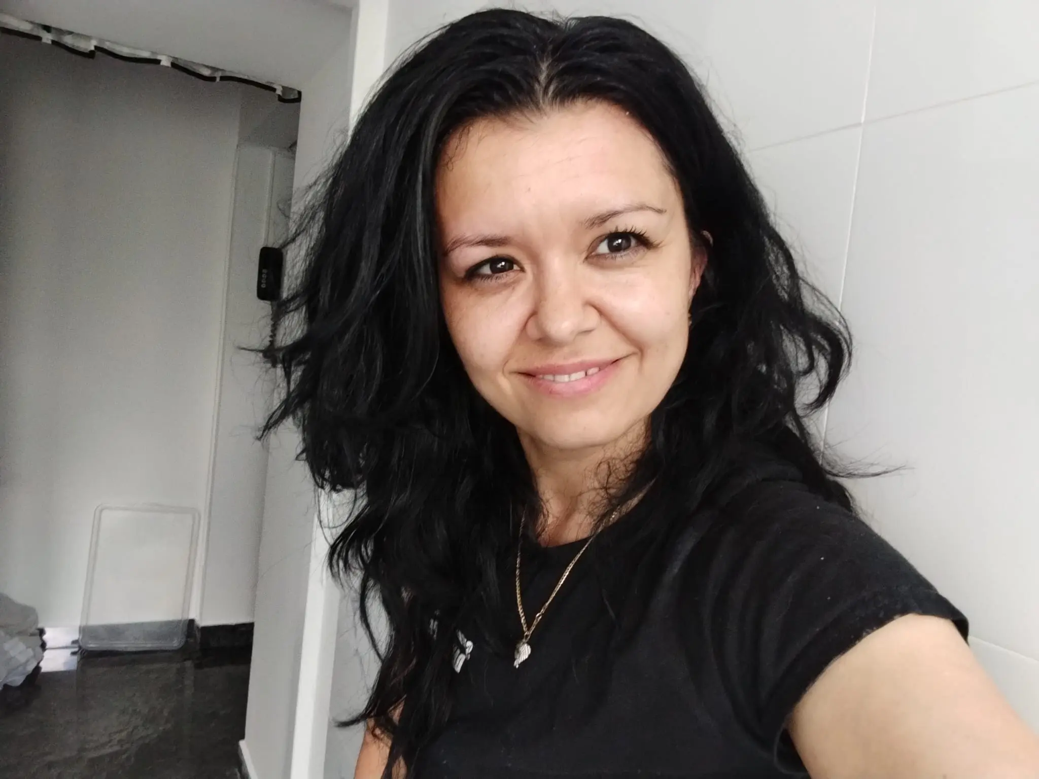 Daniela Popescu fondatoarea firmei de curățenie din Ploiești, AVL Cleaning.
